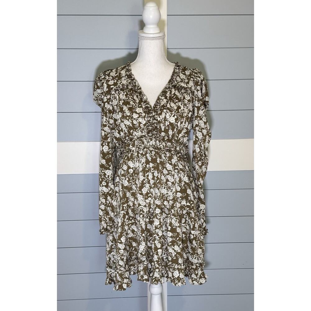Tuckernuck Hyacinth House Olive Floral Renee Ruffle Midi Dress in Size Medium